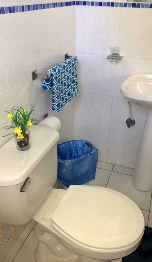 Courtesy Apartments Aruba Oranjestad Exteriör bild